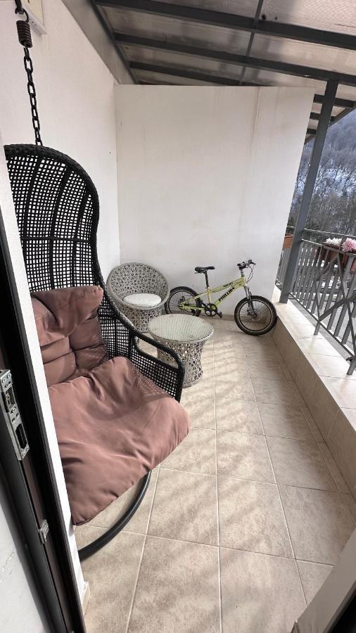 Sunny Apartment Dilidschan Exterior foto